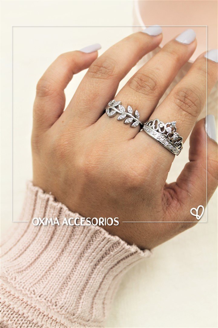 anillo hojas plateado