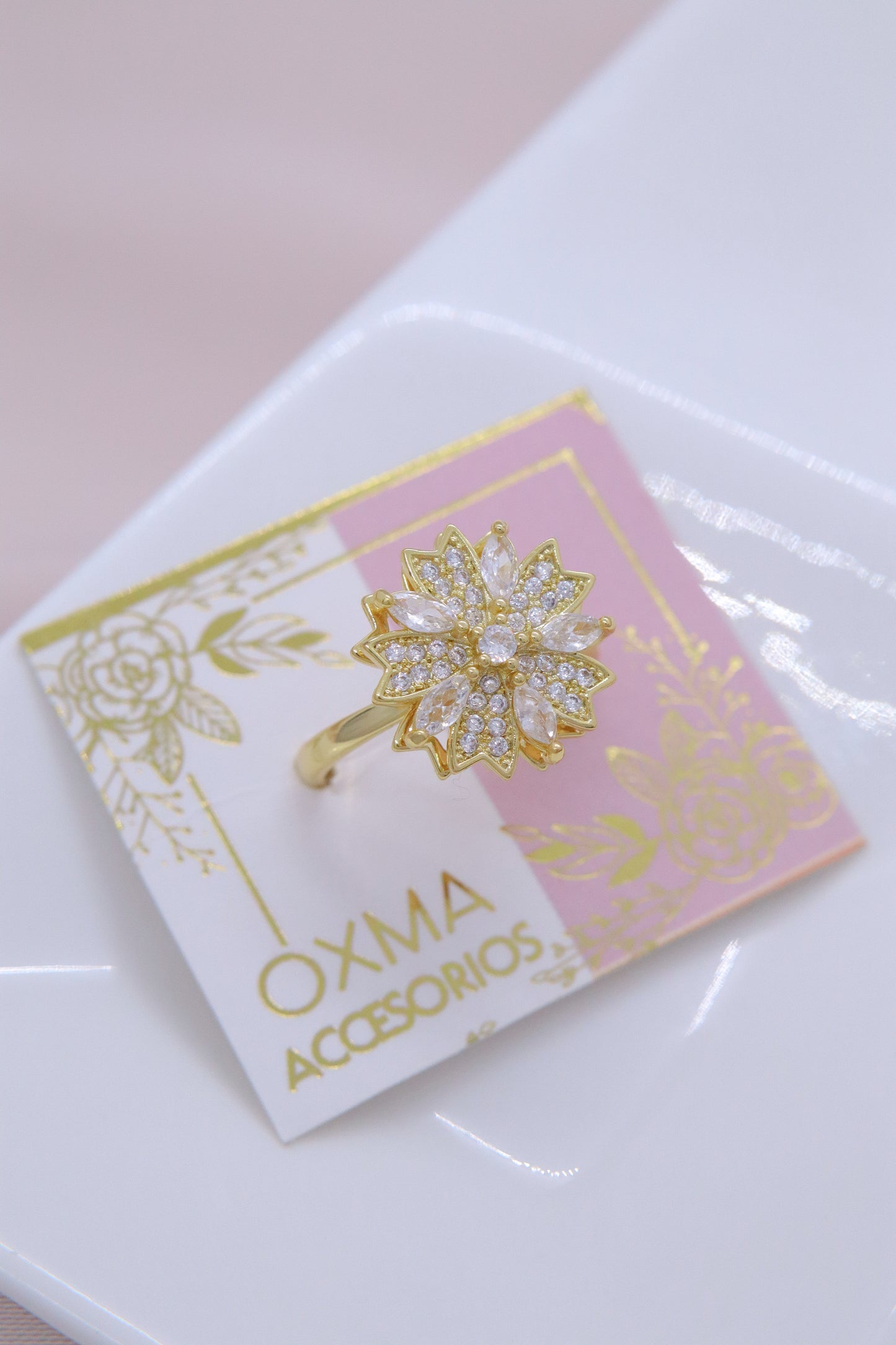 ANILLO FLOR GIRATORIA CON CIRCONES